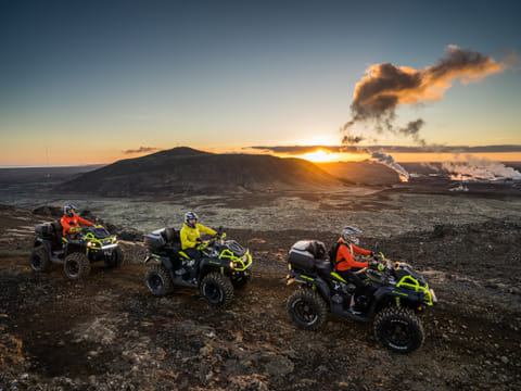 Midnight Sun Quad / Buggy tour