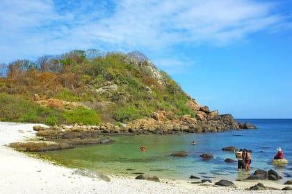 Trincomalee to Colombo Airport (CMB) Private Transport