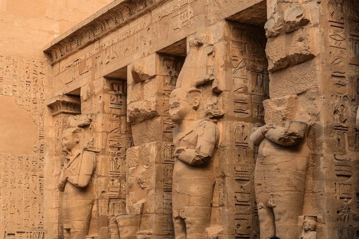 2-Day Luxor Tour: Kings, Queens, Hatshepsut & Medinet Habu & More 3