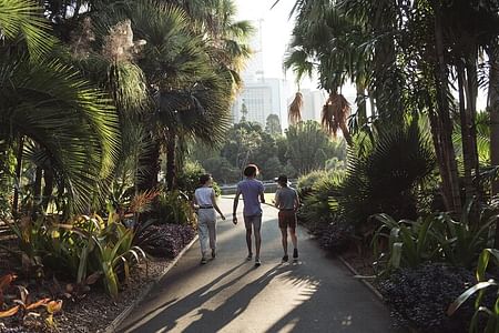 Foraging Food Tour Sydney: Taste the Bush