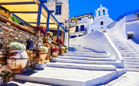 Three-Day Cultural Tour of Paros, Greece