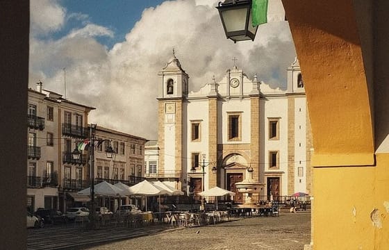 Évora and Alentejo Day Trip from Lisbon – History, Wine & Culture