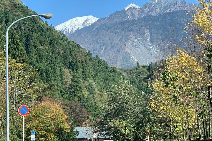 Shinhotaka Ropeway & Hiking Day Tour from Takayama 7