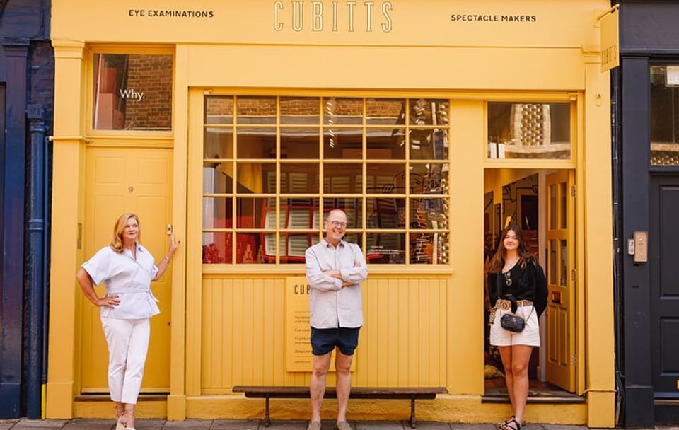 Professional Photo Shoot Tour in Belfast
