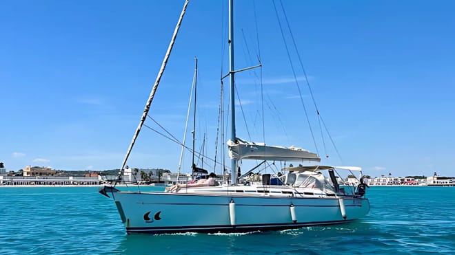  Cagliari: half-day sailing boat tour