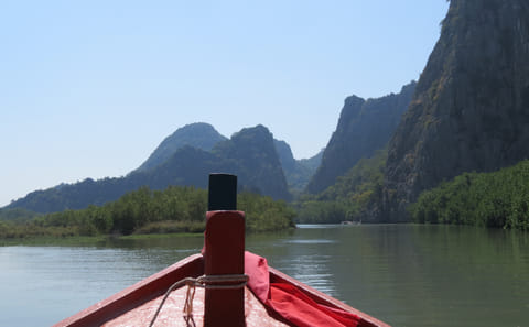 Explore Sam Roi Yod National Park and Praya Nakhon Cave