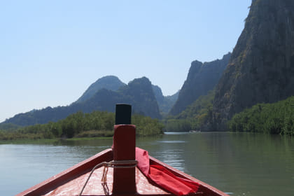 Explore Sam Roi Yod National Park and Praya Nakhon Cave