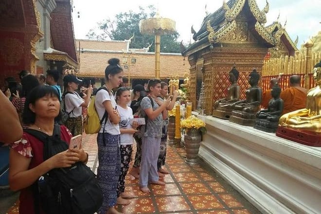 CHIANG MAI: Half Day Tour to Doi Suthep Temple+Meo Village 3