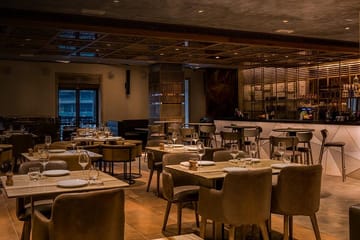 Outdoor Terrace Dining in Modern Downtown Dubai