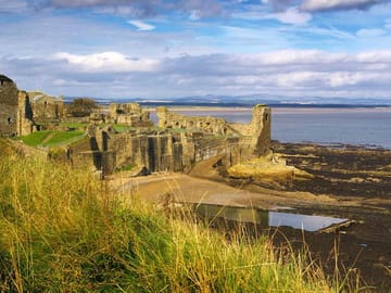 St Andrews & The Fife Coast from Edinburgh