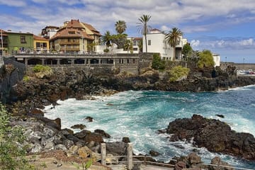 Discover Puerto de la Cruz: Old Town Landmarks Walking Tour