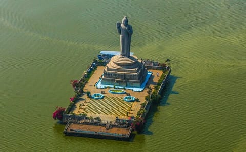 Cultural Tour of Agra and Hyderabad's Historic Monuments