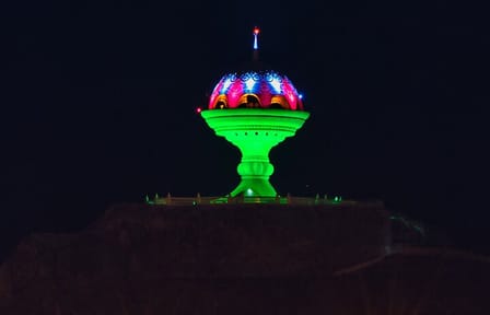 Muscat Night Sightseeing Tour with Local Guide