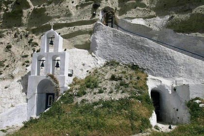 Santorini private tour traditional Village and wine museum