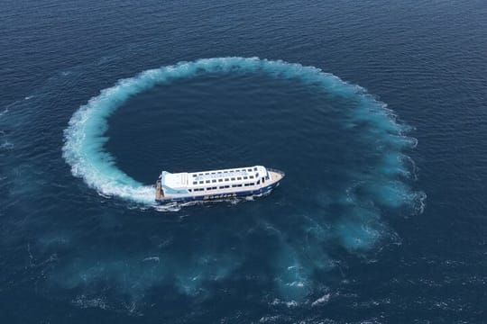 Semi Submarine 2 Hours sea trip & Snorkeling & Transfer–Hurghada