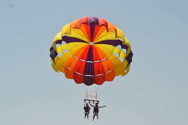 Parasailing Adventure On Marine Fly to Sky - Hurgahda