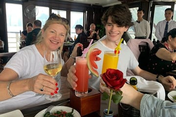 Overnight Halong Bay Cruise with Kayaking and Island Visit