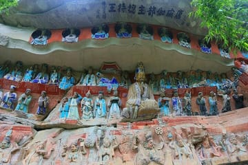 Chongqing Day Tour to Dazu Rock Carvings with Spanish Guide