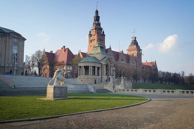 Szczecin Private Walking Tour with a Professional Guide 4