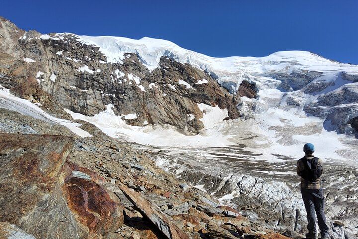 4 Days Swiss Alps Tour Zermatt, Jungfrau Region and Hidden Gems