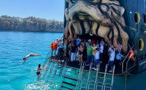 Kemer GONSTER Deluxe Pirate Boat Trip | Lunch, Drinks & Transfer
