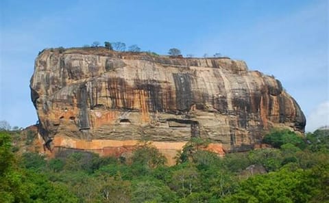Full Day Sigiriya and Dambulla Tour from Colombo