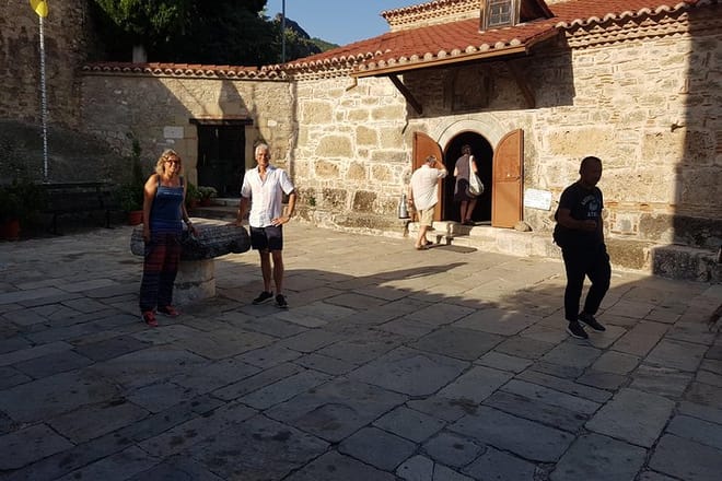 Single day rail trip from Thessaloniki to Meteora 8
