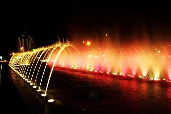 Private Night City Tour with San Cristobal Hill And Dinner Show