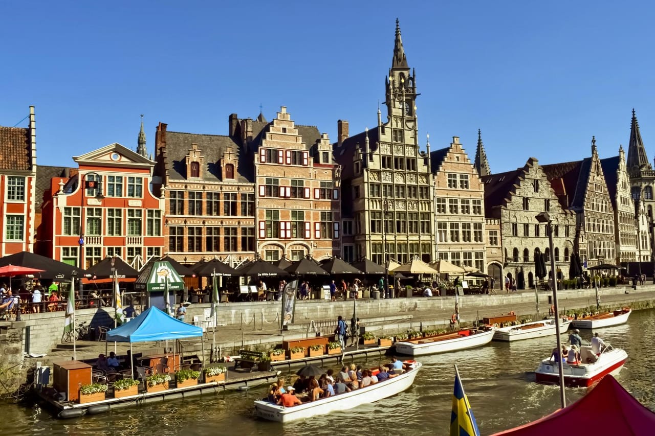 Private Bruges, Ghent Full-day trip by Mercedes from Paris. 10