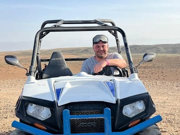 buggy,Camel Ride & dinner show in Agafay desert