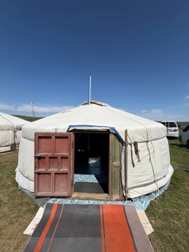 4-Day Authentic Nomadic Family Homestay near the Mini Gobi