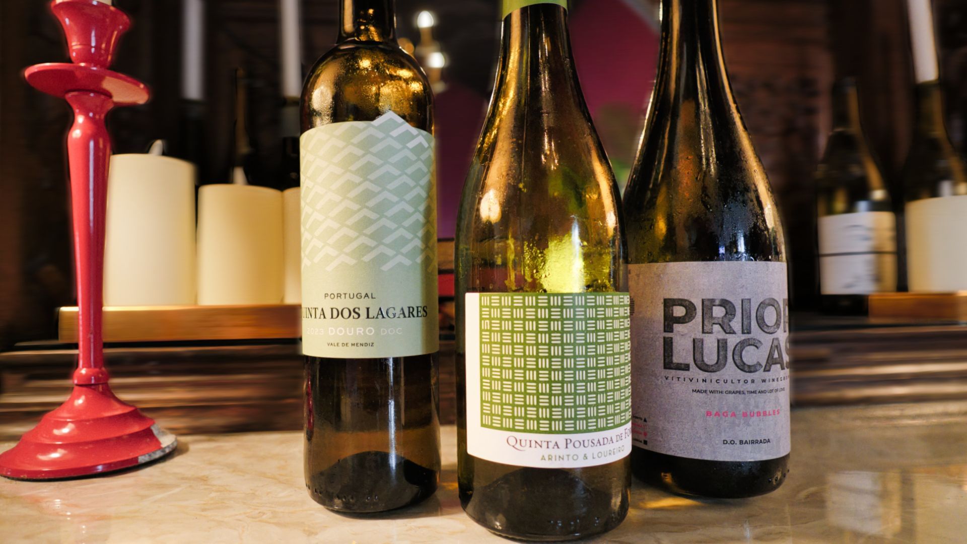 Vinho Verde, Sparkling and white wines being poured during a premium tasting experience in Porto