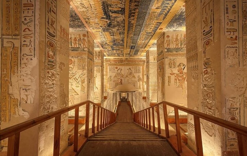 Private Full Day Luxor Highlights East and West Banks