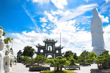 Marble Mountains and Son Tra Peninsula Half-Day Tour in Da Nang