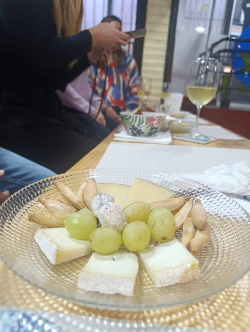 Madrid City Wine Tour & Pairing - Photo 8