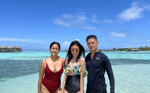 Dolphin Cruise and Snorkeling Tour in Himmafushi, Maldives
