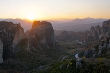 2 Days Private Tour: Delphi & Meteora