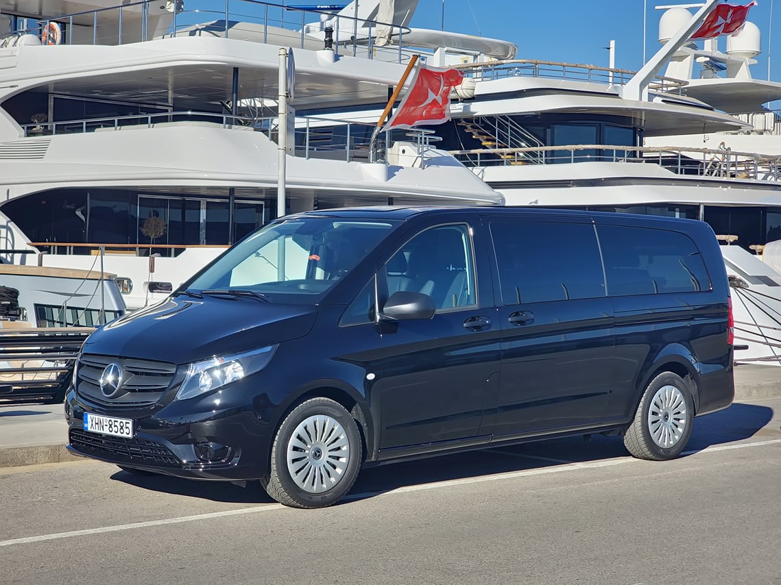 Private Transfer from Lavrio Port to Athens City 10