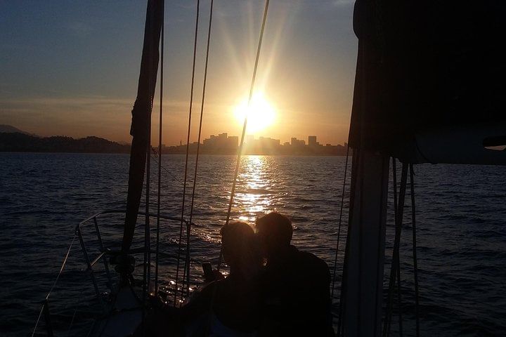 Sailboat Sunset Tour