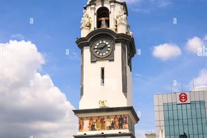 Ipoh Day Tour Cave Temples, Heritage Streets and Food Tasting