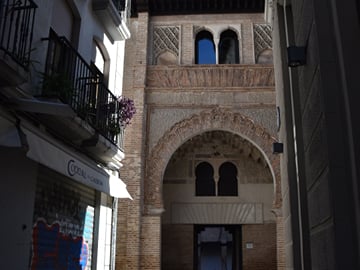 Sephardic Legacy private walking tour in Granada