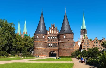 Guided Walking Tour of Historic Lübeck Landmarks