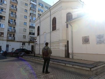 Jewish Heritage Walking Tour in Bucharest with GPS App