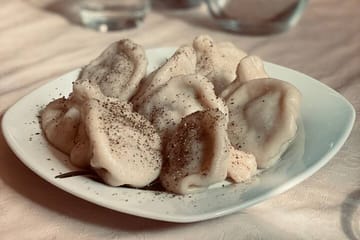 Culinary Class in Tbilisi: Make Khinkali and Khachapuri