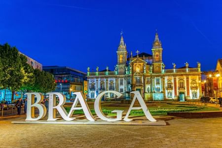 Sightseeing Tour Braga / Guimarães with Guide