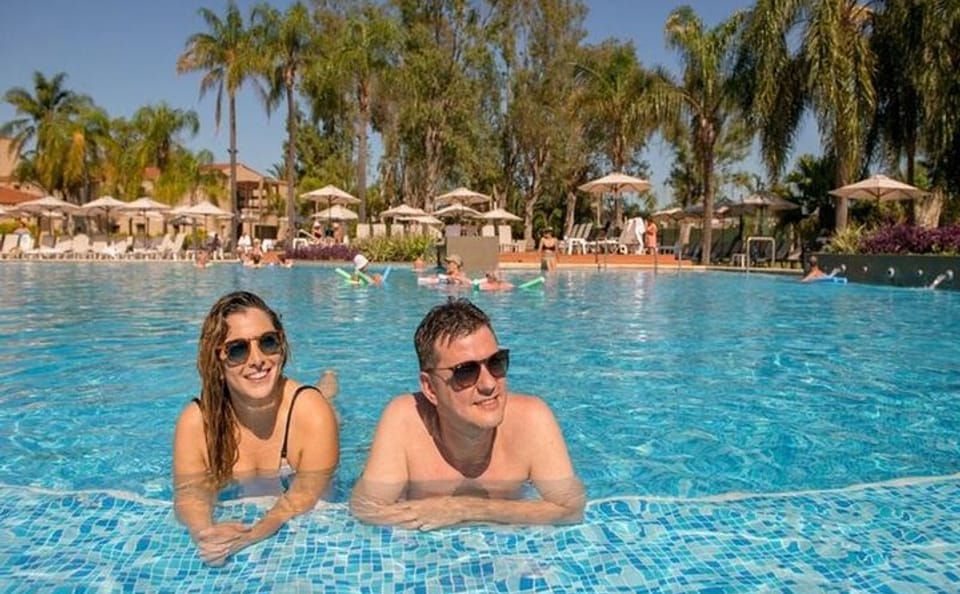 Full Day Thermal Spa Tour to Rio Hondo from Tucumán