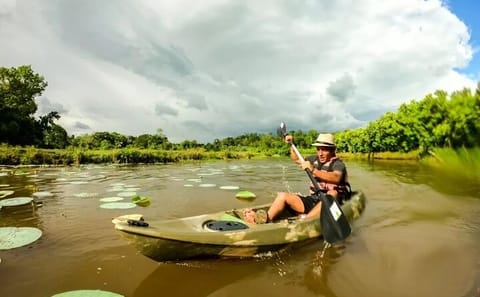 Private Kayaking Tour in Galle's Scenic Coastal Waters