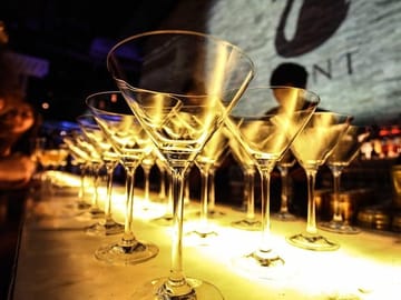 Shanghai Nightlife: Bars in The Bund and Old French Concession