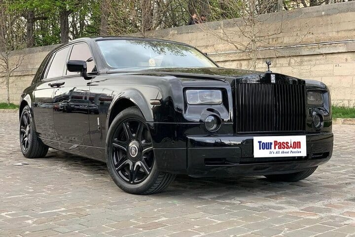 Rolls Royce Paris Trip with Eiffel Tower 4