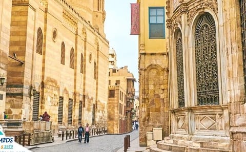 Islamic Cairo Highlights Tour: Citadel, Al-Azhar & Khan El Khalili